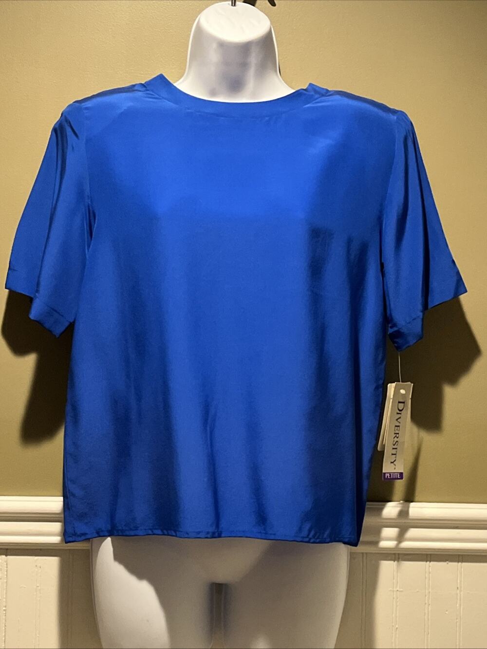 Vintage Diversity Royal Blue Silk Blouse NWT Petite Small Short Sleeve